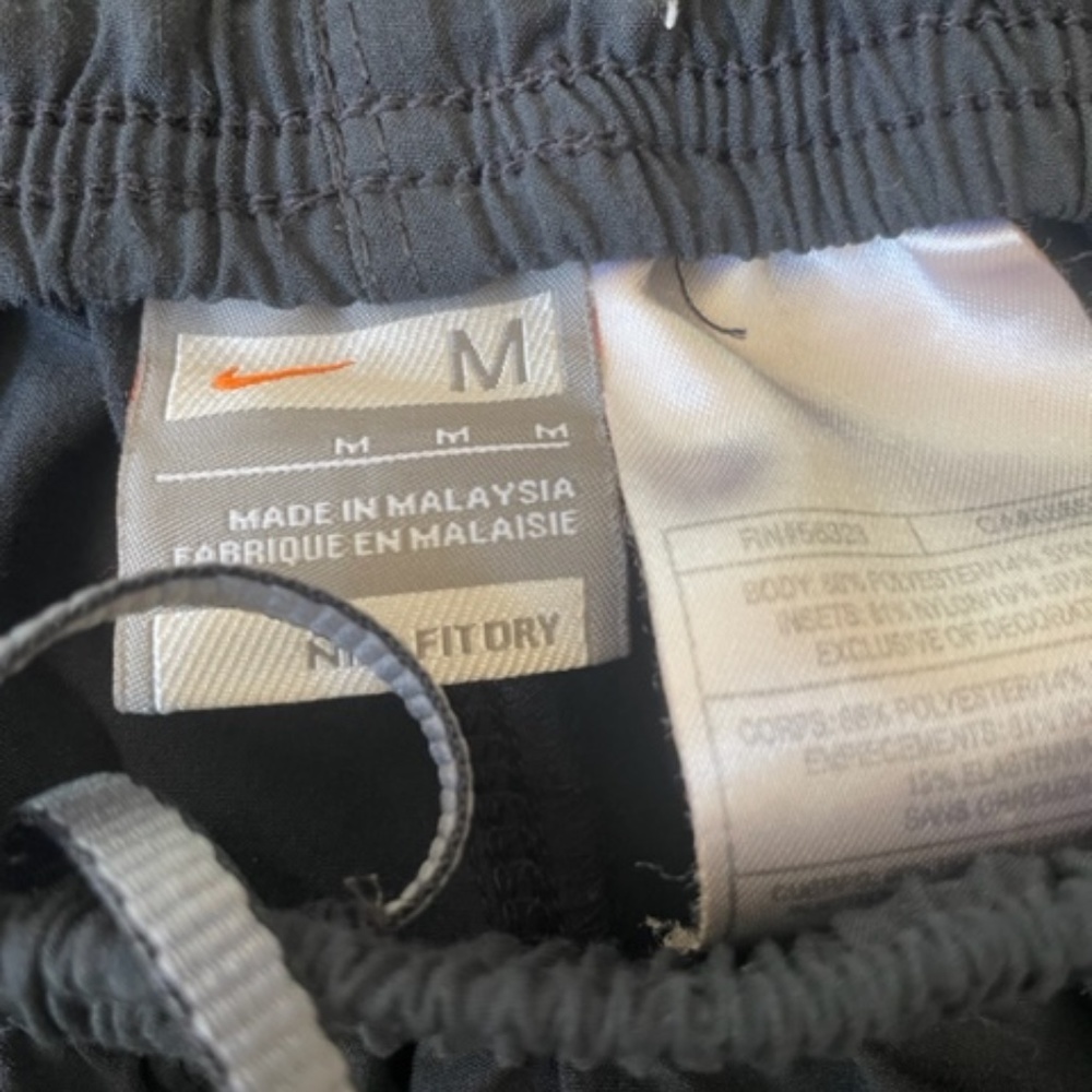 Men's Nike Black Lightweight Woven Activewear Track Pant - Size M - Picture 5 of 8